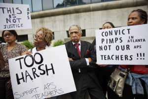 Protesters in support of accused Atlanta educators in 2015. (Photo: David Goldman AP) Protesters in support of accused Atlanta educators in 2015. (Photo: David Goldman AP)